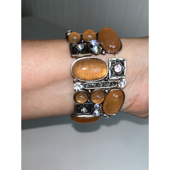 Vintage Look Cuff  Bracelet. Pinkish Stones‎ & Rhinestones. Stretch cuff. - Picture 4 of 7